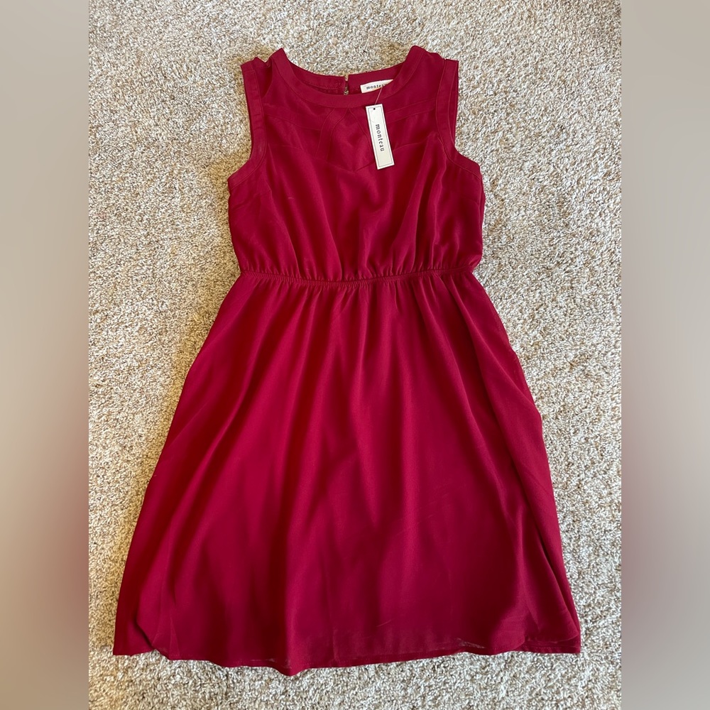 Monteau Red Dress Size M